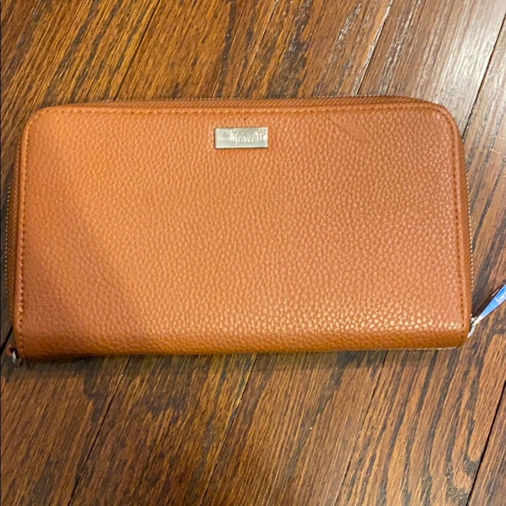 Thirty One All About the Benjamin’s- Cognac Woods